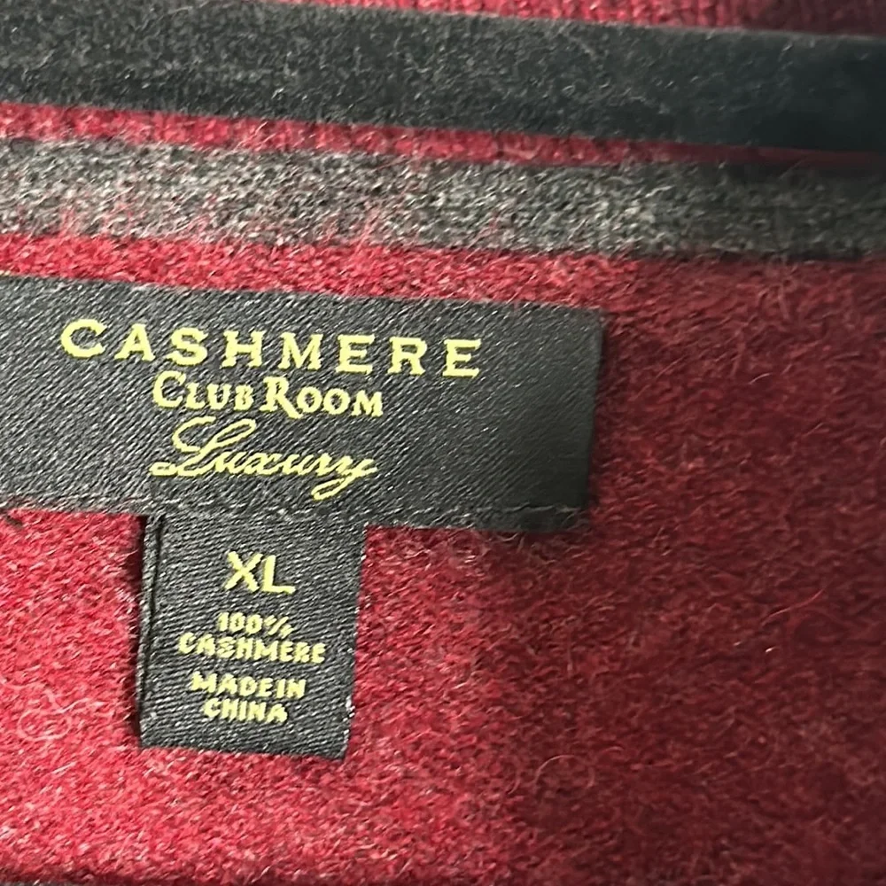 Club room cashmere sweater size XL